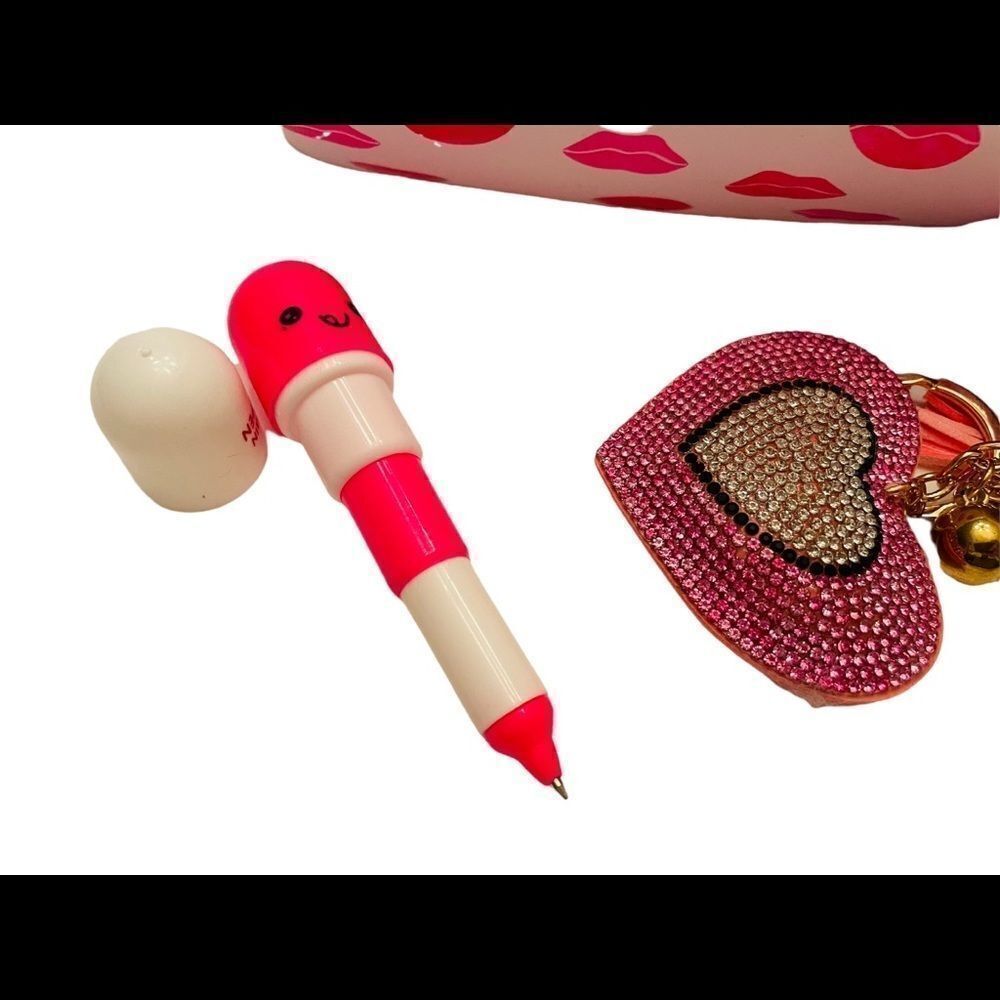 ‎❤️NEW❤️ VALENTINE GIFT SET - Picture 6 of 7